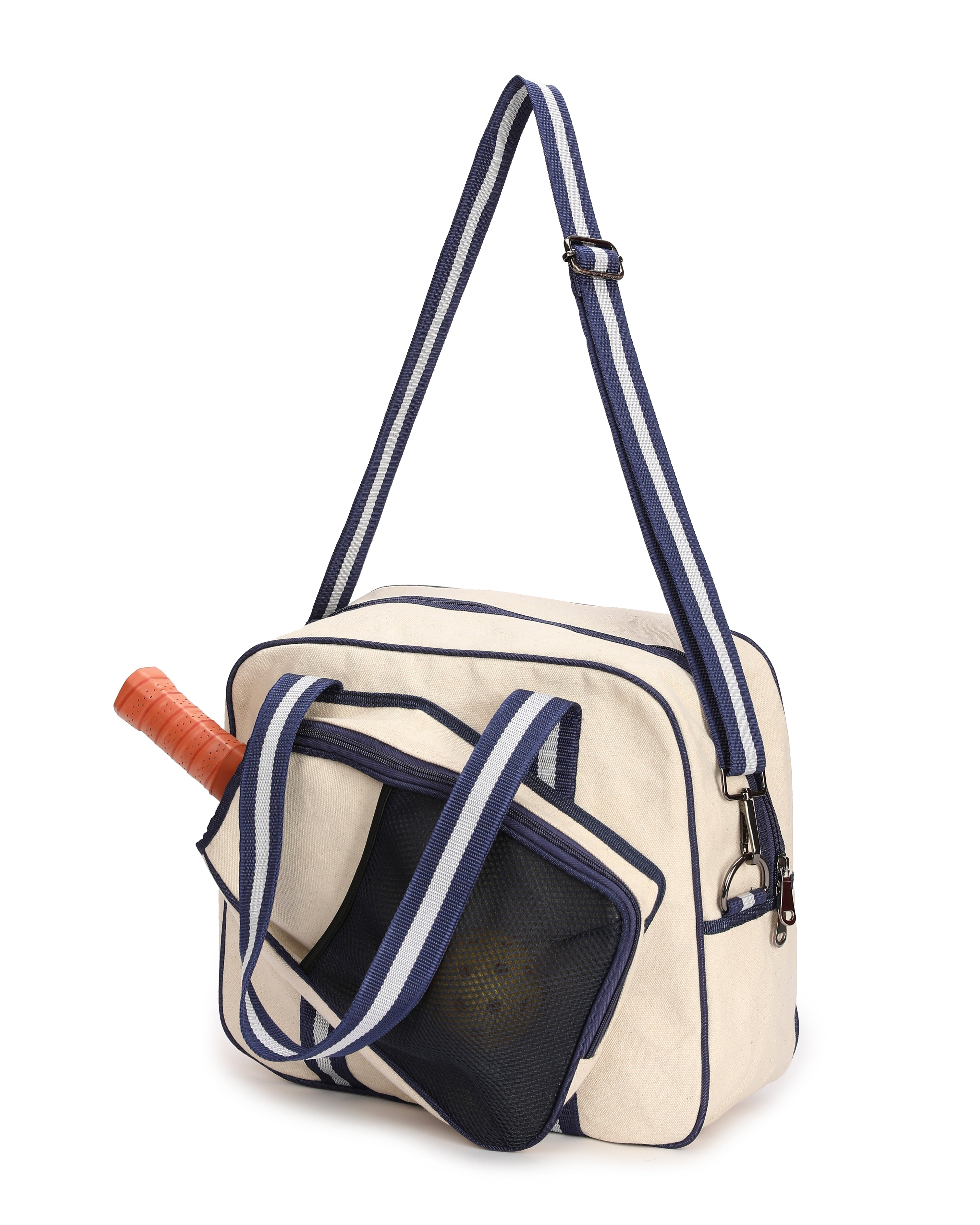 Pickleball bag with integrated paddle pocket