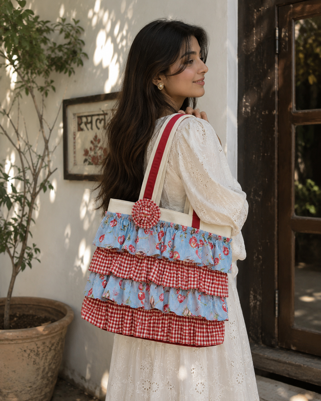 ROSETTE RUFFLE TOTE