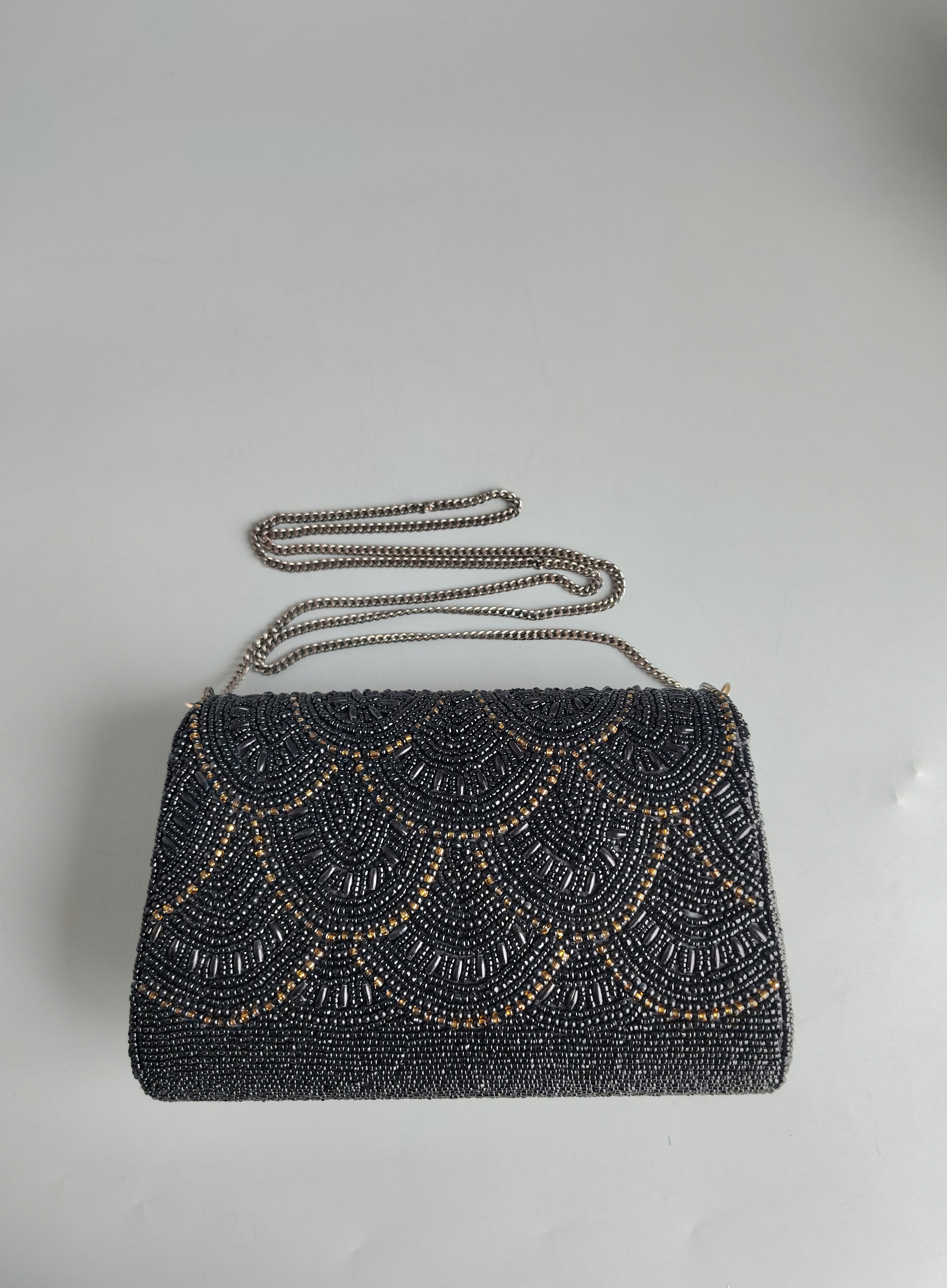 BLACK AND GOLD BOXY CLUTCH