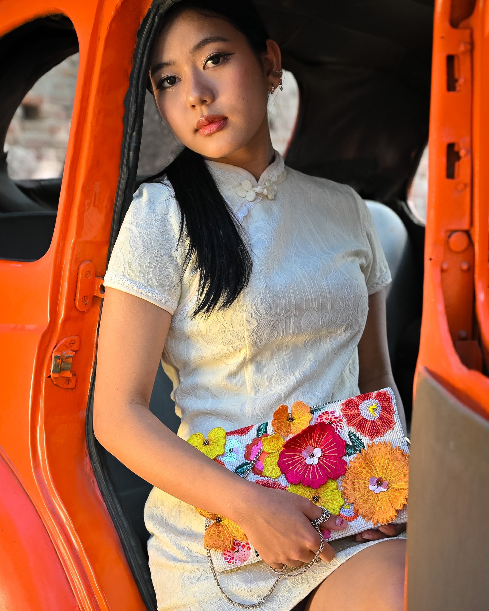 FLORAL FIX 3D ENVELOPE CLUTCH