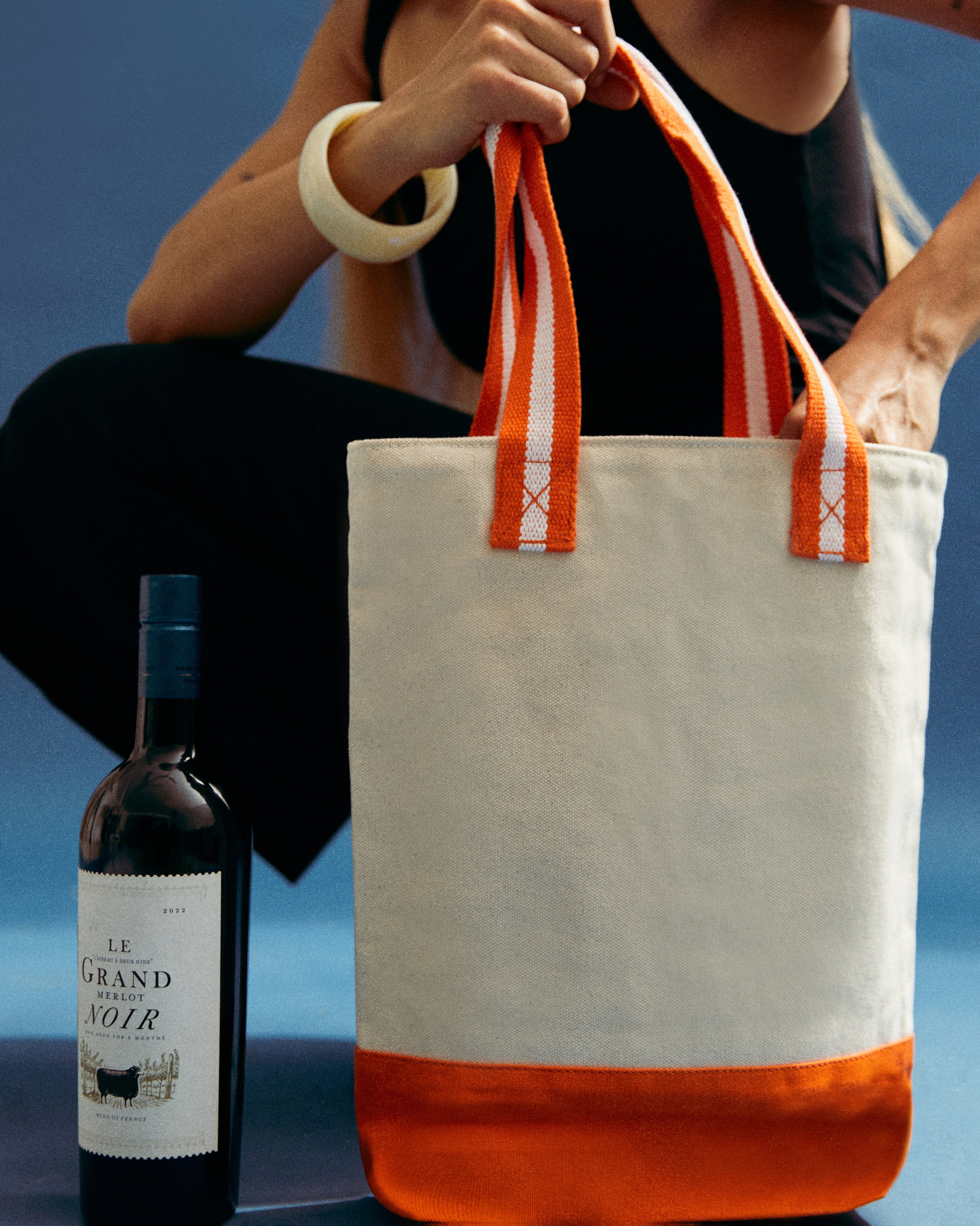 IPFC WINE TOTE