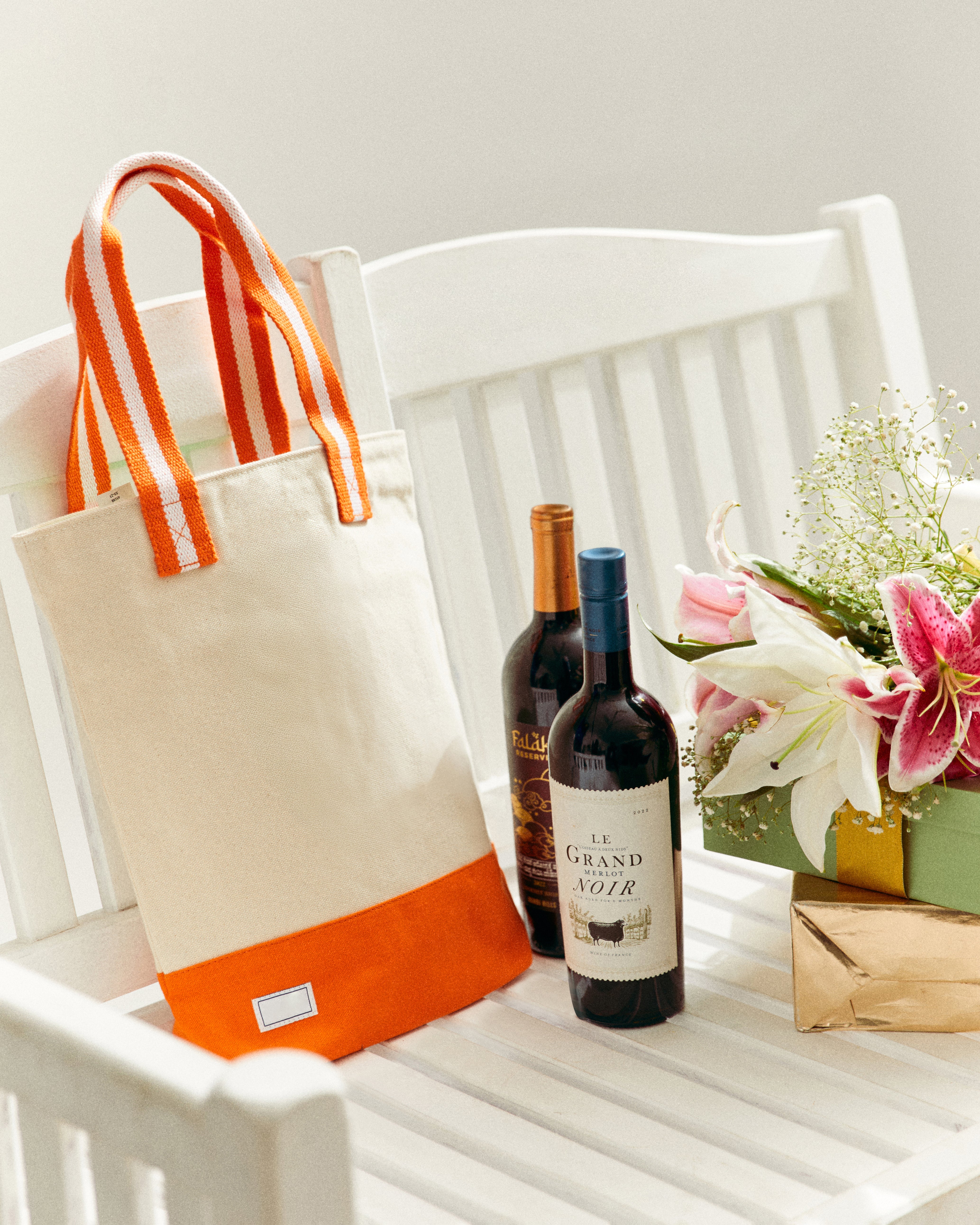 IPFC WINE TOTE